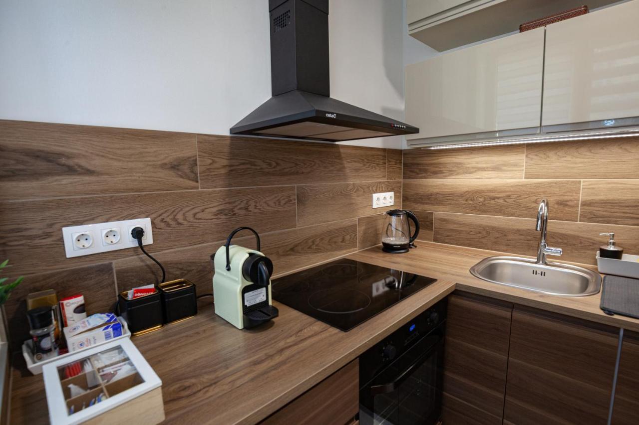 Appartamento Stellar Downtown Szeged Esterno foto